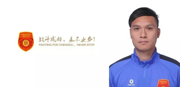 美女撒尿全过程